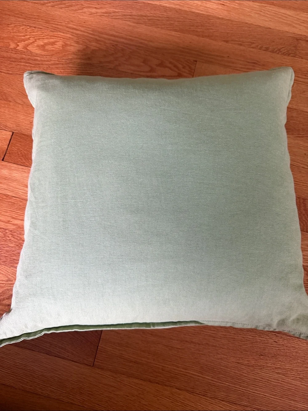 West elm green throw pillow with buttons